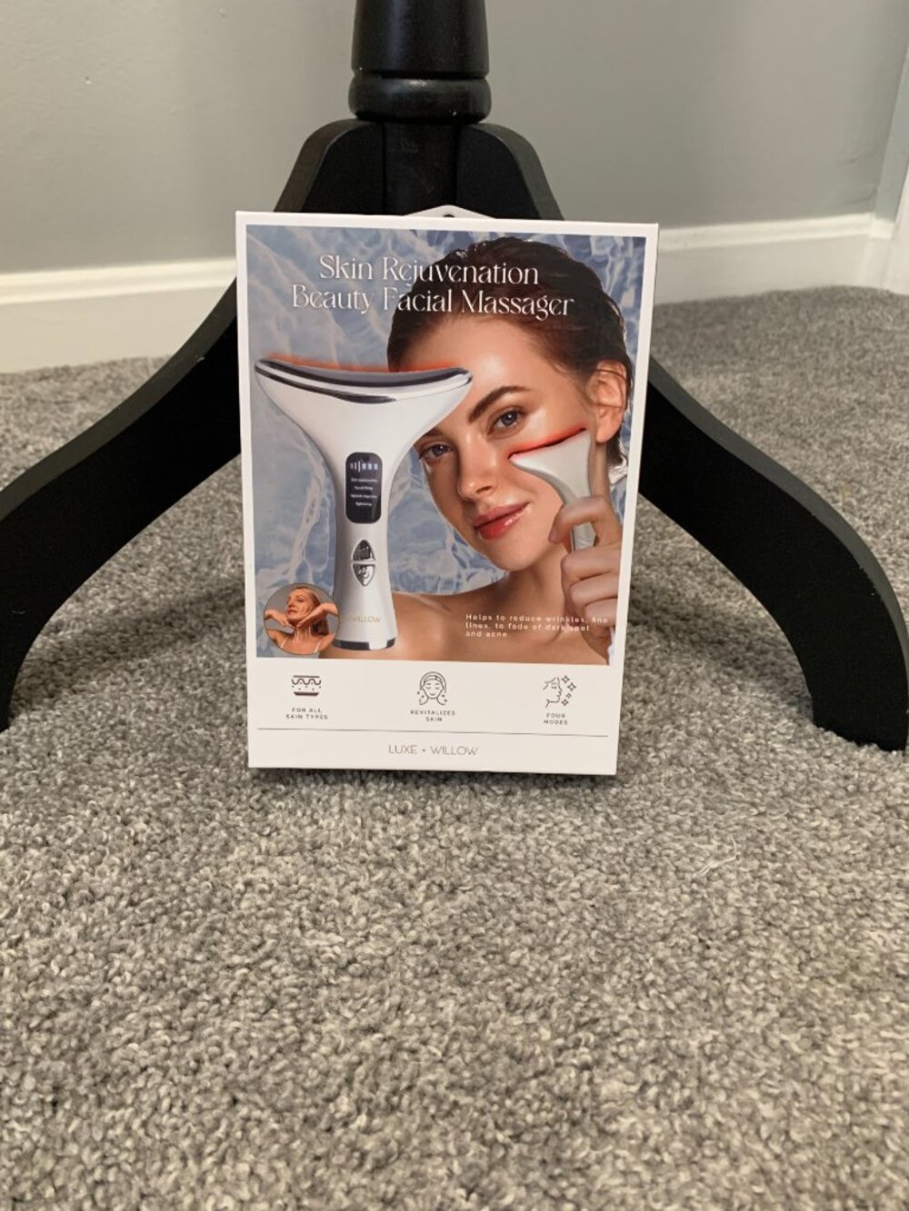 Facial Massager by Luke Willow